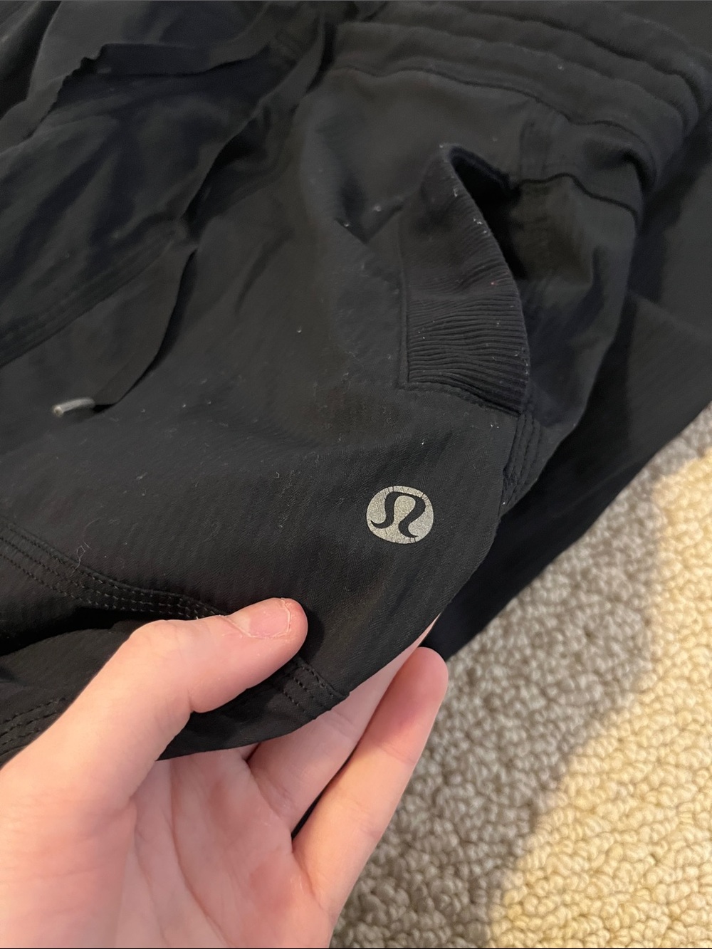 lululemon dance studio pants 4 black athletica Black Ribbed Jogger Pants - Picture 2 of 3